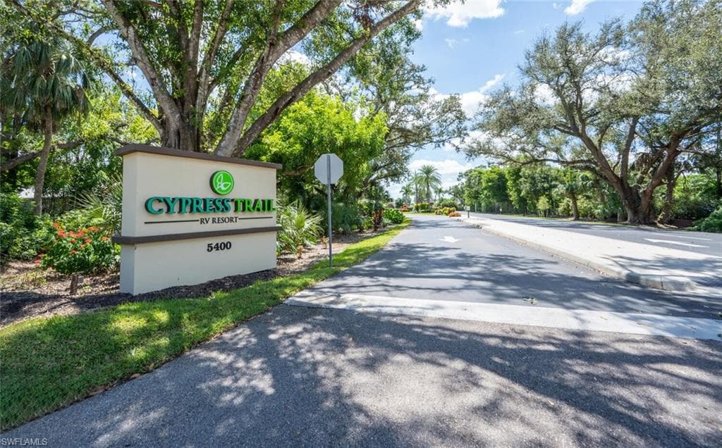 5481 Cypress Trail Resort CIR, FORT MYERS FL 33905-25