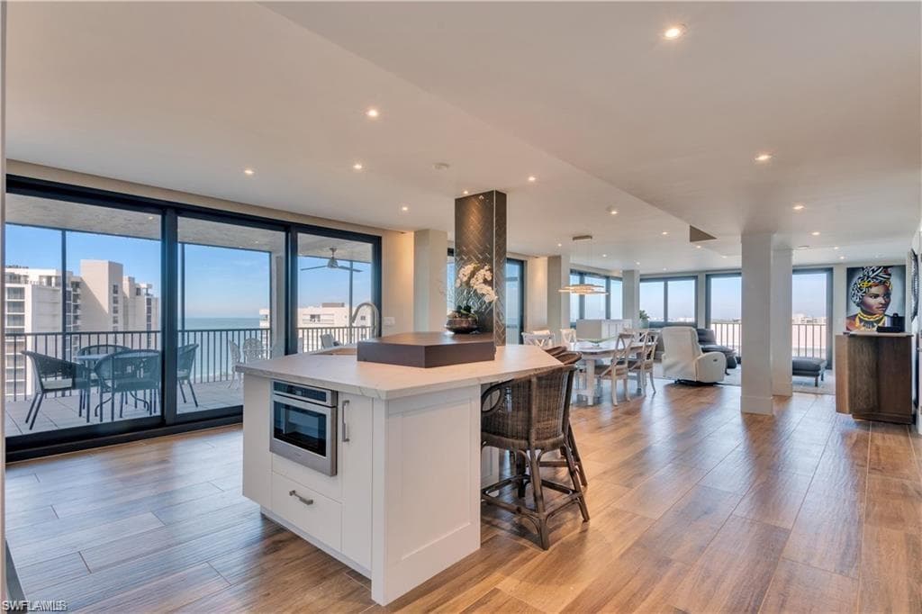 11030 Gulf Shore DR # 1201, NAPLES FL 34108-22