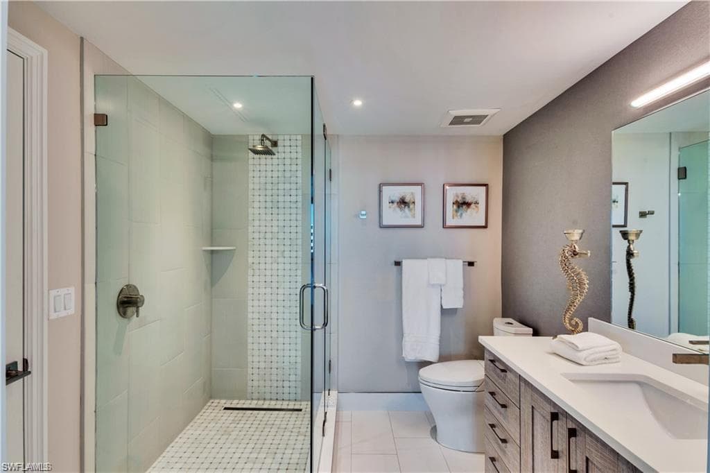 11030 Gulf Shore DR # 1201, NAPLES FL 34108-6