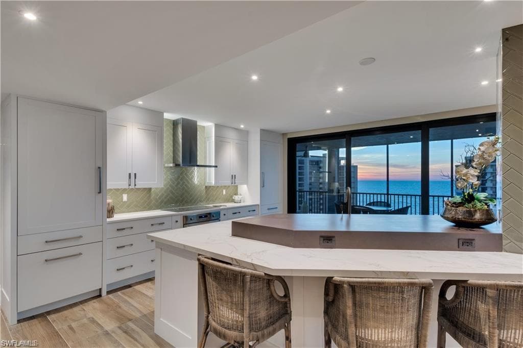 11030 Gulf Shore DR # 1201, NAPLES FL 34108-27