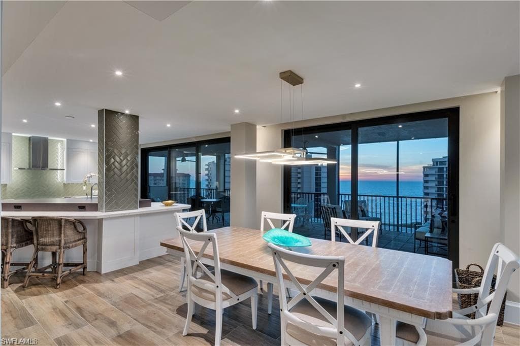 11030 Gulf Shore DR # 1201, NAPLES FL 34108-14