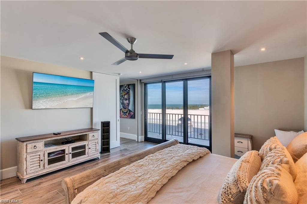 11030 Gulf Shore DR # 1201, NAPLES FL 34108-10