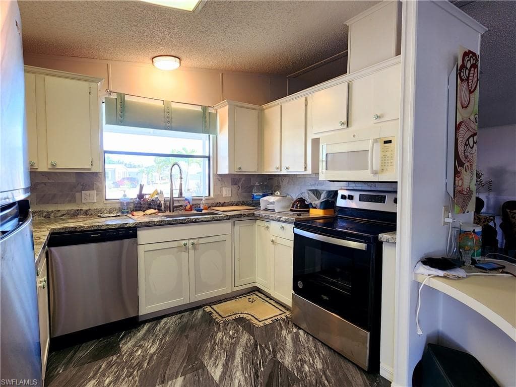 4920 Pinfish LN-7