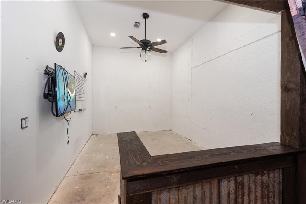 15860 Glendale LN, FORT MYERS FL 33912-32