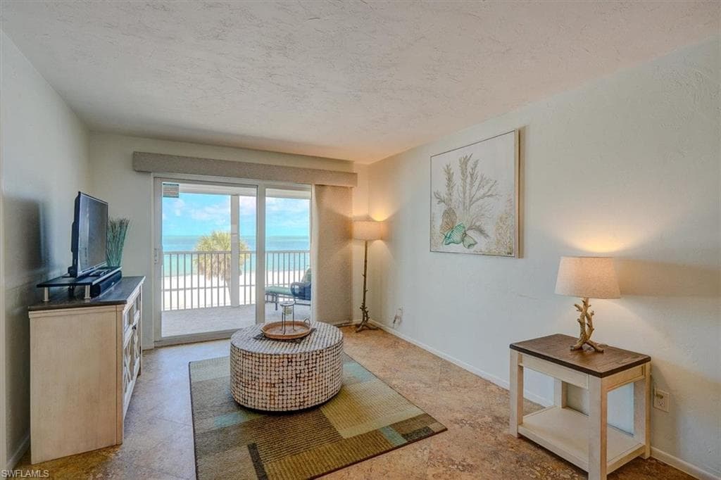 5000 Estero BLVD # 202, FORT MYERS BEACH FL 33931-13