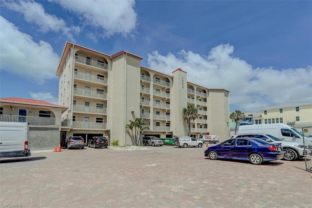 5000 Estero BLVD # 202, FORT MYERS BEACH FL 33931-43