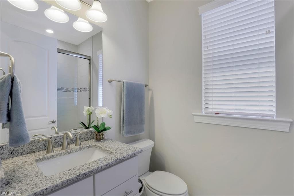 7253 Wilton DR, NAPLES FL 34109-15