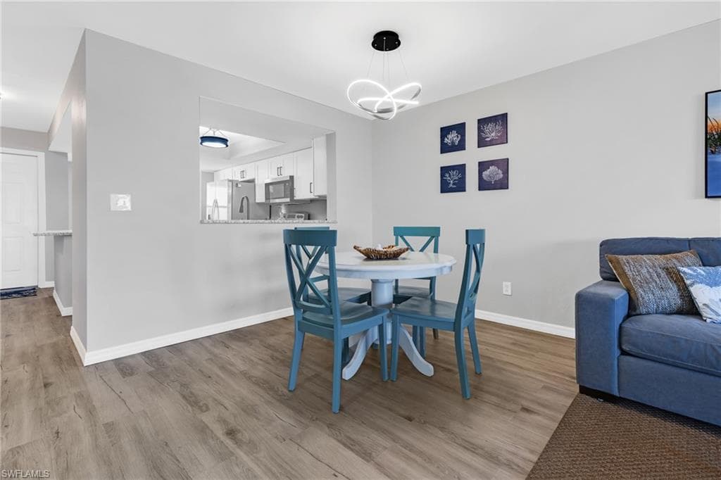 12621 Kelly Sands WAY # 325, FORT MYERS FL 33908-15