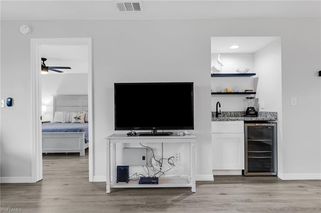 12621 Kelly Sands WAY # 325, FORT MYERS FL 33908-33