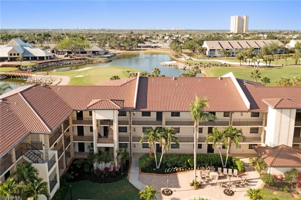 12621 Kelly Sands WAY # 325, FORT MYERS FL 33908-37