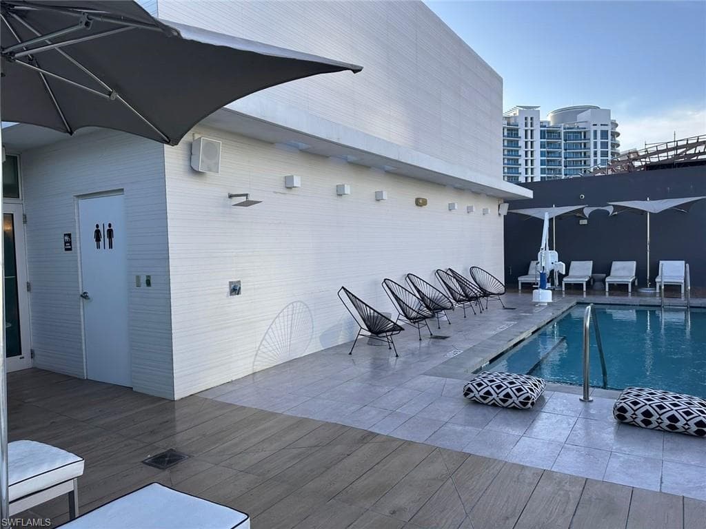 6080 COLLINS AVE 308-6