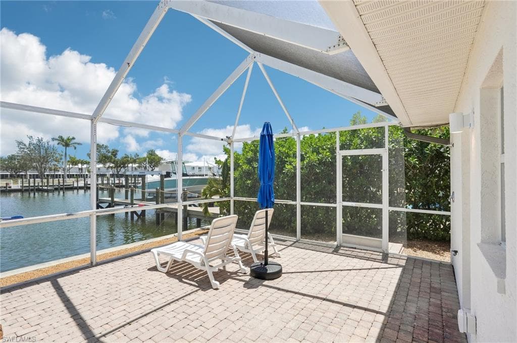 18195 Cutlass DR, FORT MYERS BEACH FL 33931-29