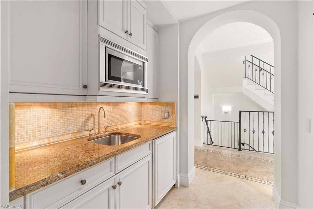 25941 Hickory BLVD # 3, BONITA SPRINGS FL 34134-27