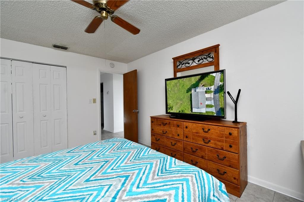 26 Pinewood BLVD, LEHIGH ACRES FL 33936-16