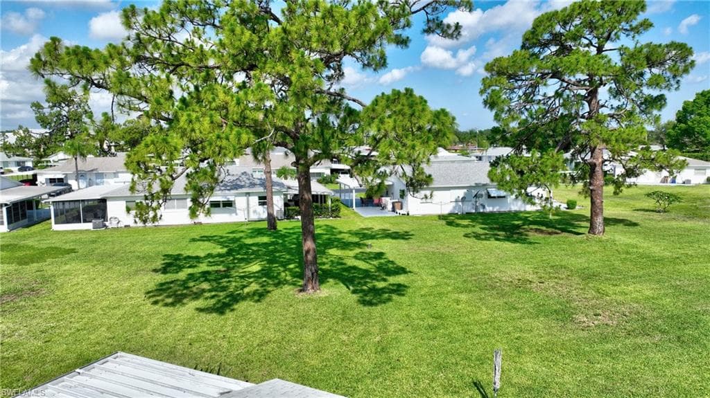 26 Pinewood BLVD, LEHIGH ACRES FL 33936-31