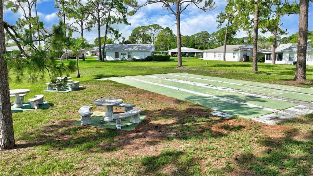 26 Pinewood BLVD, LEHIGH ACRES FL 33936-28