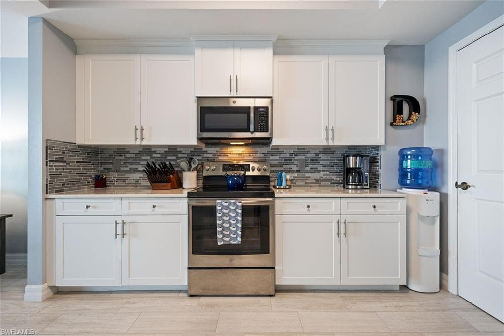 2797 1st ST # 803, FORT MYERS FL 33916-9