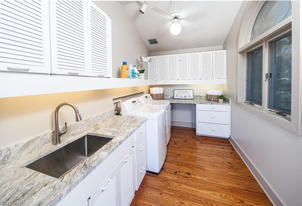 374 14th AVE S, NAPLES FL 34102-26