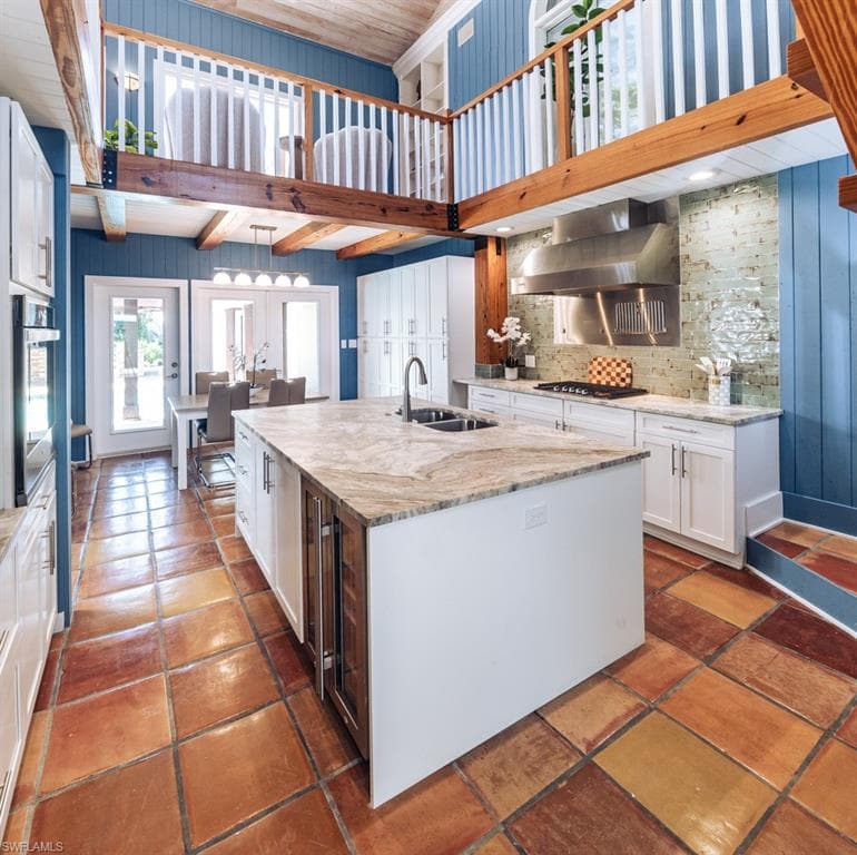 374 14th AVE S, NAPLES FL 34102-11