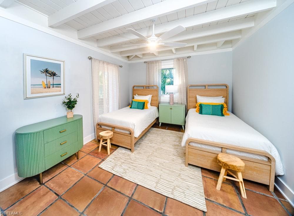 374 14th AVE S, NAPLES FL 34102-17