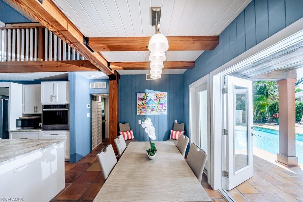 374 14th AVE S, NAPLES FL 34102-10