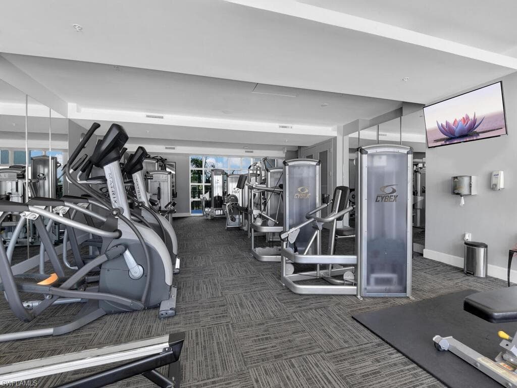 3000 Oasis Grand BLVD # 1705, FORT MYERS FL 33916-18