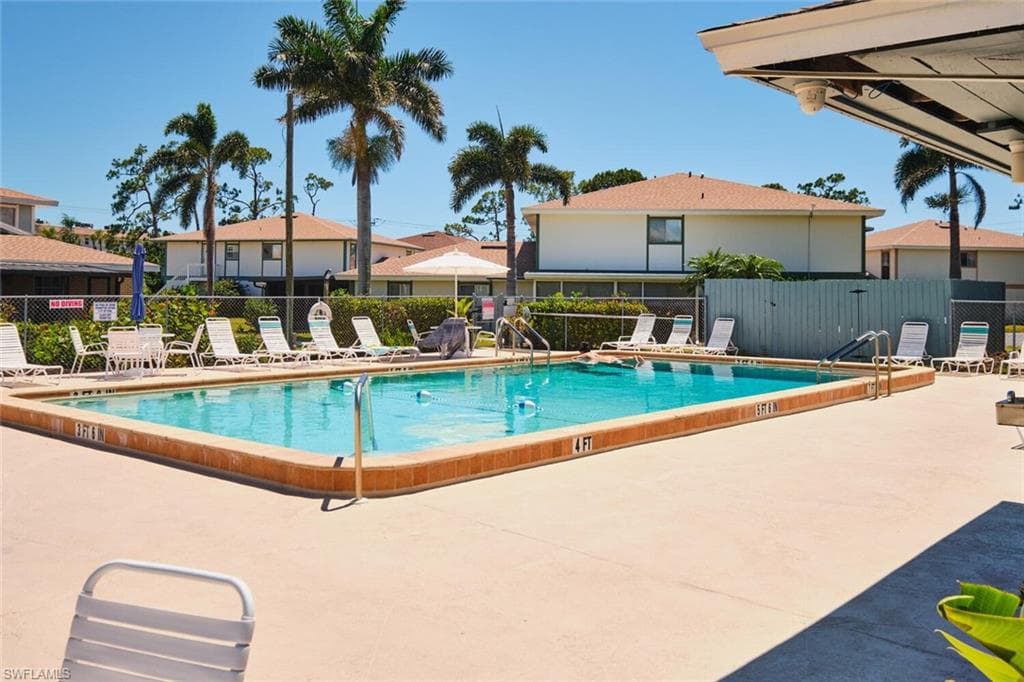 3350 Alouette CIR # 1, FORT MYERS FL 33907-29