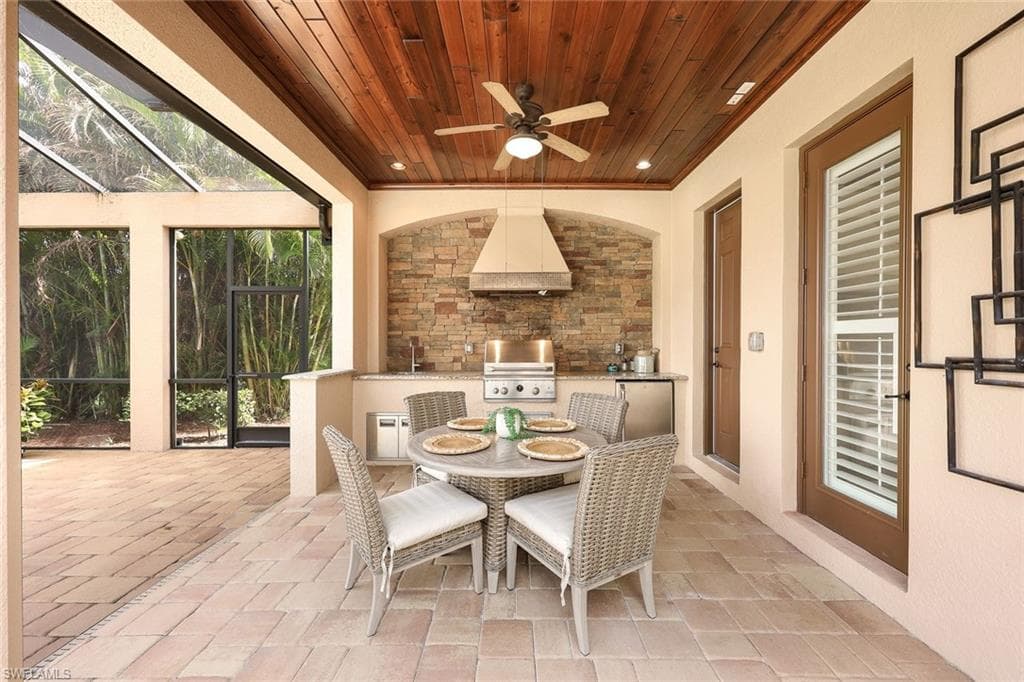 9856 Corso Bello DR, NAPLES FL 34113-25