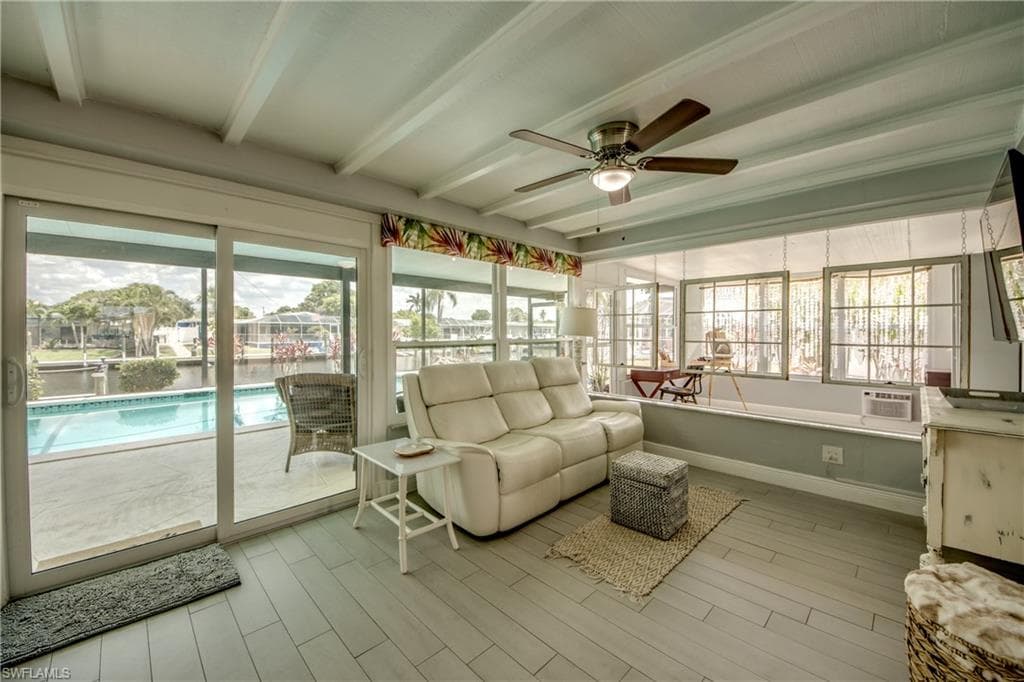 1720 Lakeview BLVD, NORTH FORT MYERS FL 33903-25