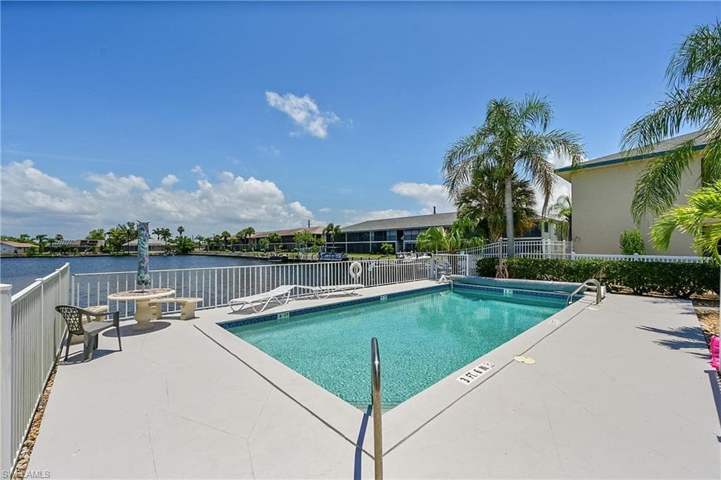 131 SW 47th TER # 201, CAPE CORAL FL 33914-35