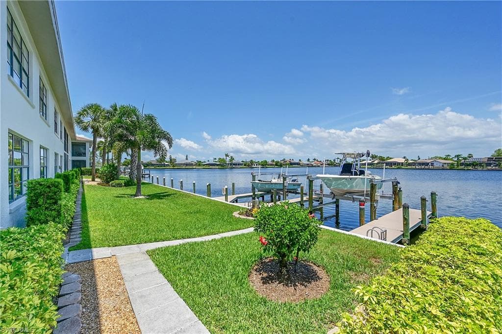 131 SW 47th TER # 201, CAPE CORAL FL 33914-31