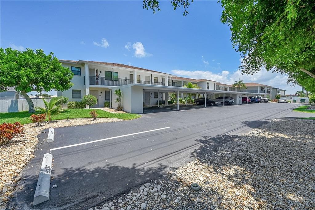 131 SW 47th TER # 201, CAPE CORAL FL 33914-48
