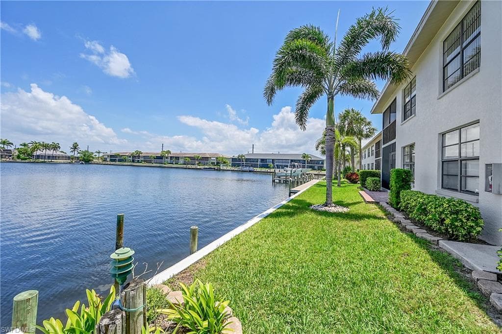 131 SW 47th TER # 201, CAPE CORAL FL 33914-32