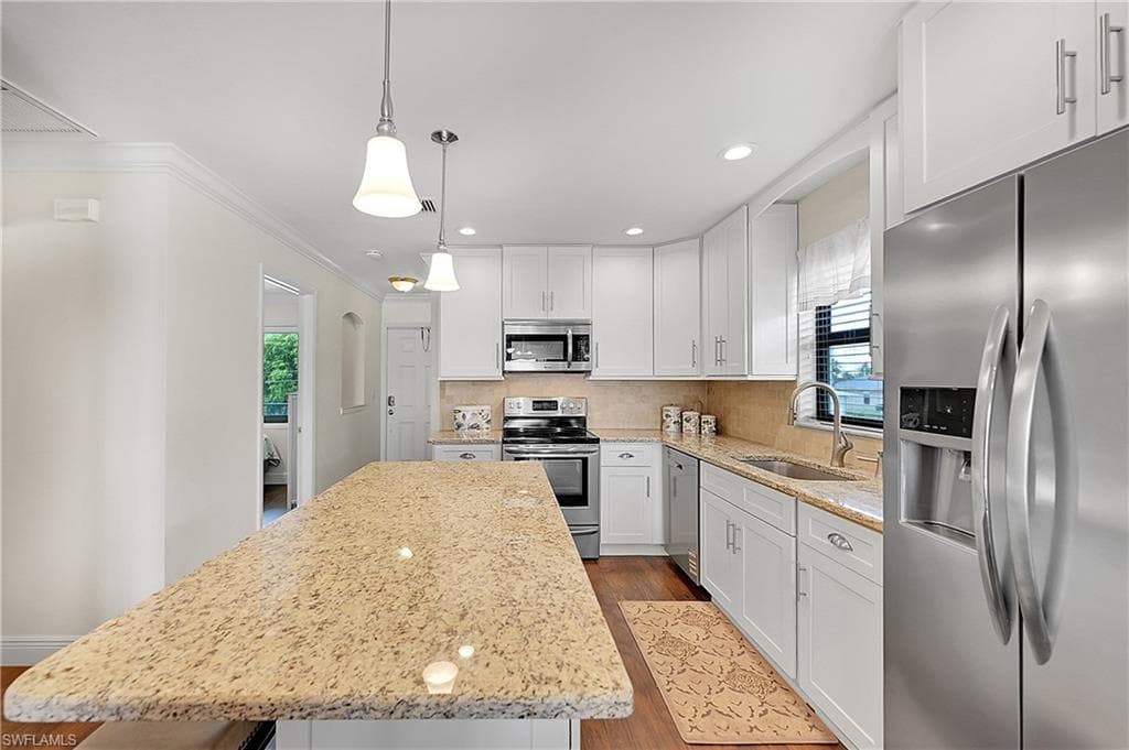 131 SW 47th TER # 201, CAPE CORAL FL 33914-17