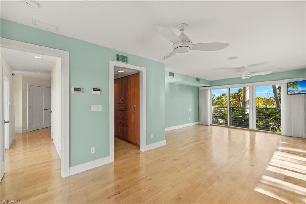 1581 San Carlos Bay DR, SANIBEL FL 33957-25