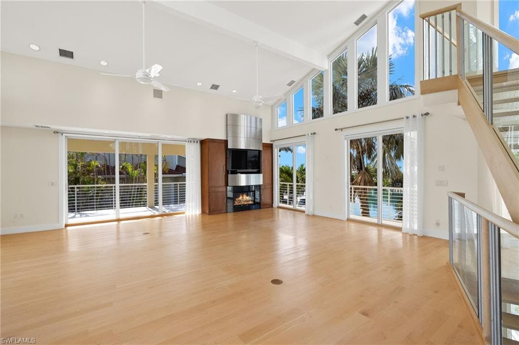 1581 San Carlos Bay DR, SANIBEL FL 33957-13