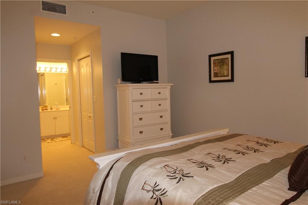 8680 Cedar Hammock CIR # 116, NAPLES FL 34112-10