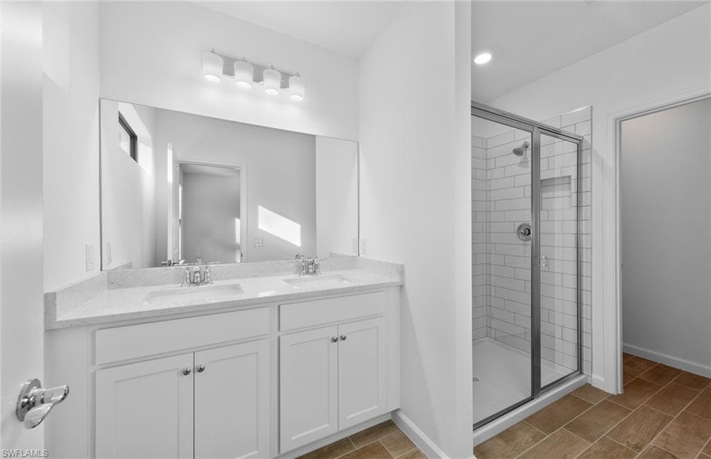 27893 Radiant CT, BONITA SPRINGS FL 34135-14