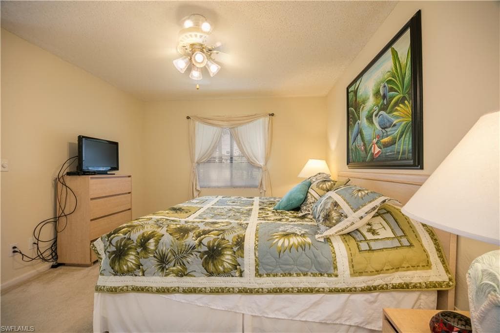 5741 Deauville CIR # F108, NAPLES FL 34112-8