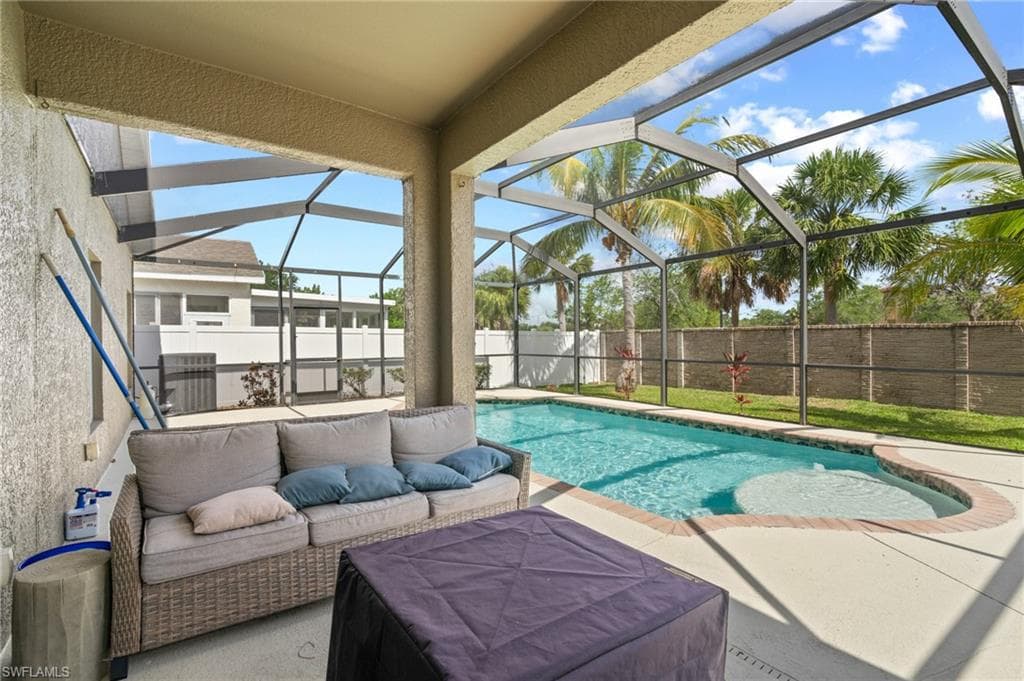 9670 Gladiolus Preserve CIR, FORT MYERS FL 33908-26