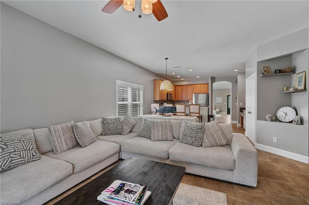 9670 Gladiolus Preserve CIR, FORT MYERS FL 33908-11