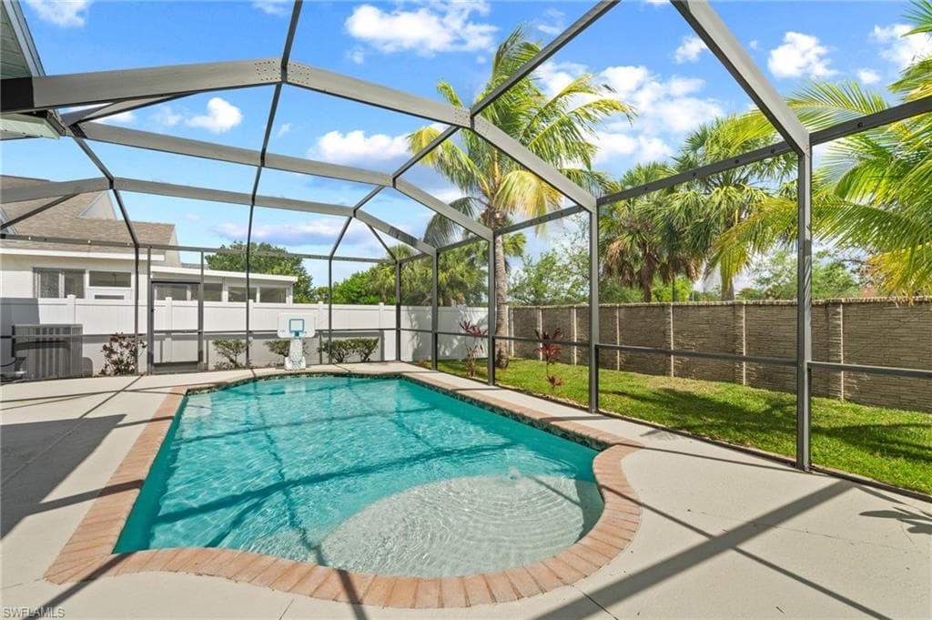 9670 Gladiolus Preserve CIR, FORT MYERS FL 33908-27