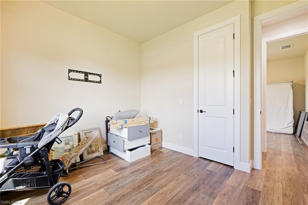 16630 Willow Point CT, ALVA FL 33920-31