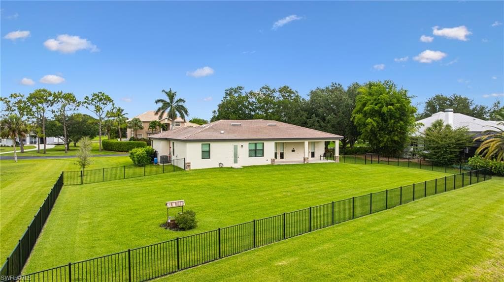 16630 Willow Point CT, ALVA FL 33920-39