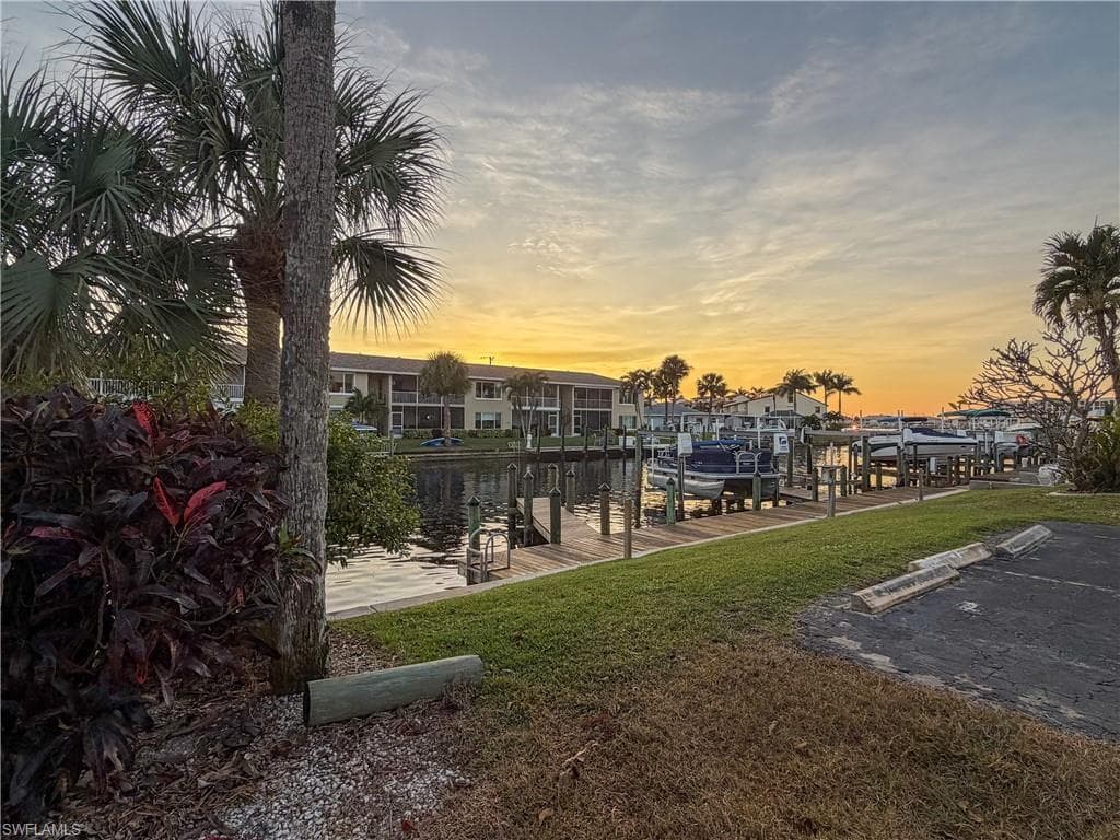 632 Victoria DR # 103, CAPE CORAL FL 33904-1