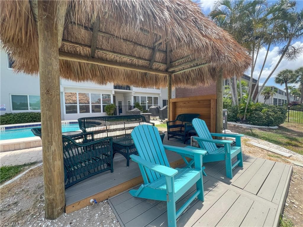 632 Victoria DR # 103, CAPE CORAL FL 33904-4