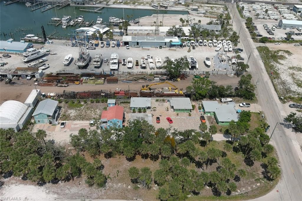1180 Main ST # 6, FORT MYERS BEACH FL 33931-1