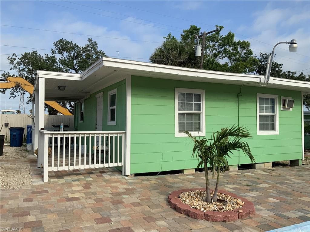 1180 Main ST # 6, FORT MYERS BEACH FL 33931-10