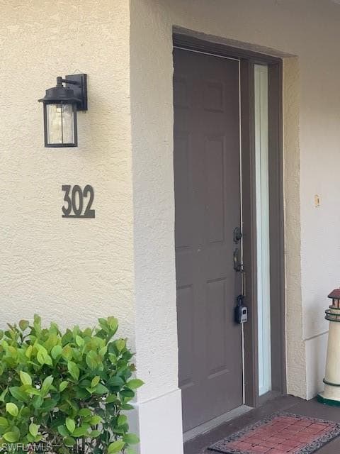 300 Diamond CIR # 302, NAPLES FL 34110-6