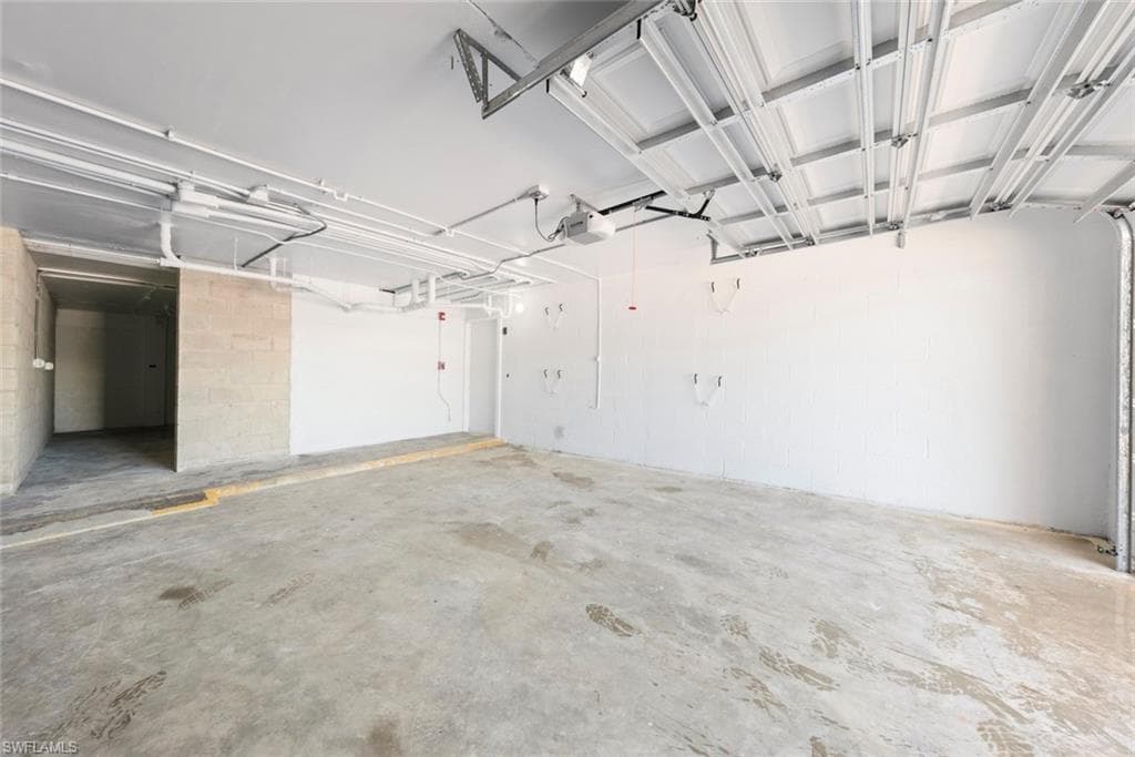 1340 Middle Gulf DR # 8A, SANIBEL FL 33957-32